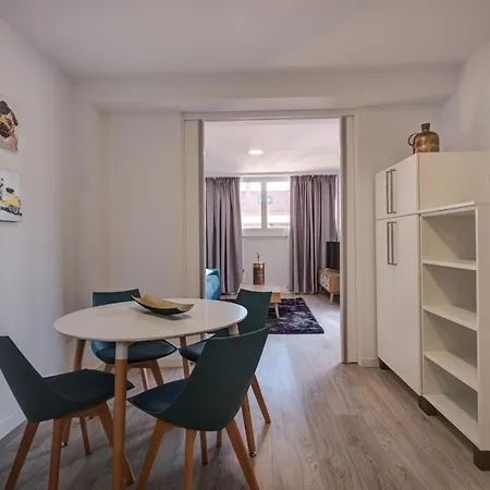 Apartament La Reina *