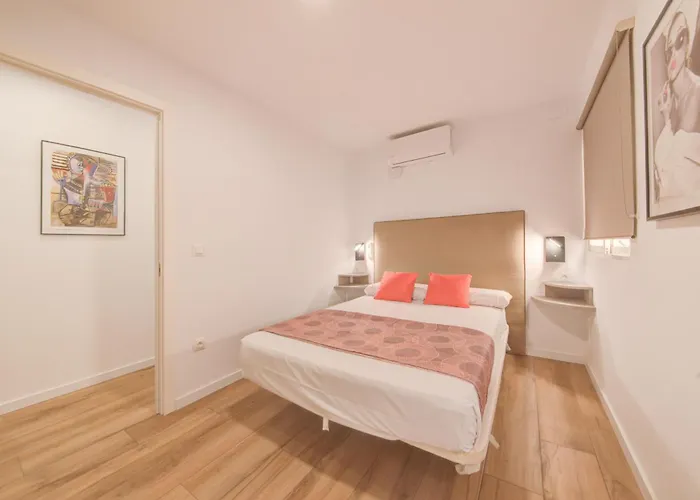 Apartament La Reina *